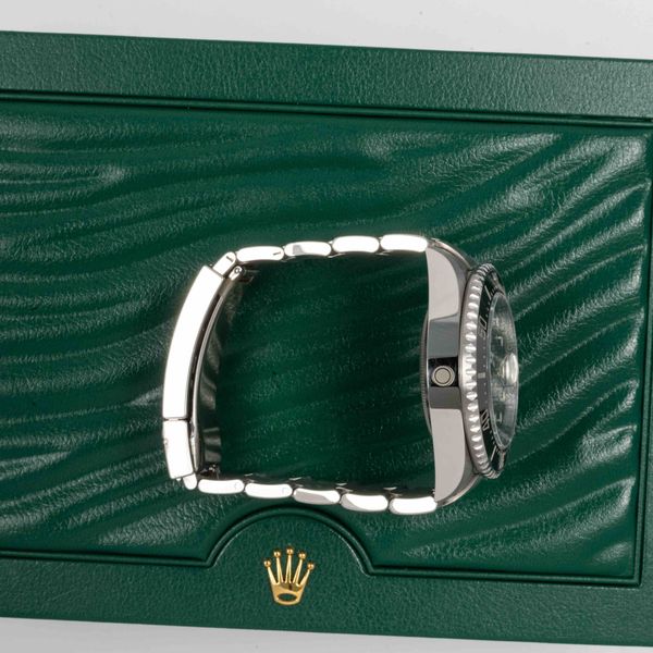 Rolex Sea-Dweller 126600